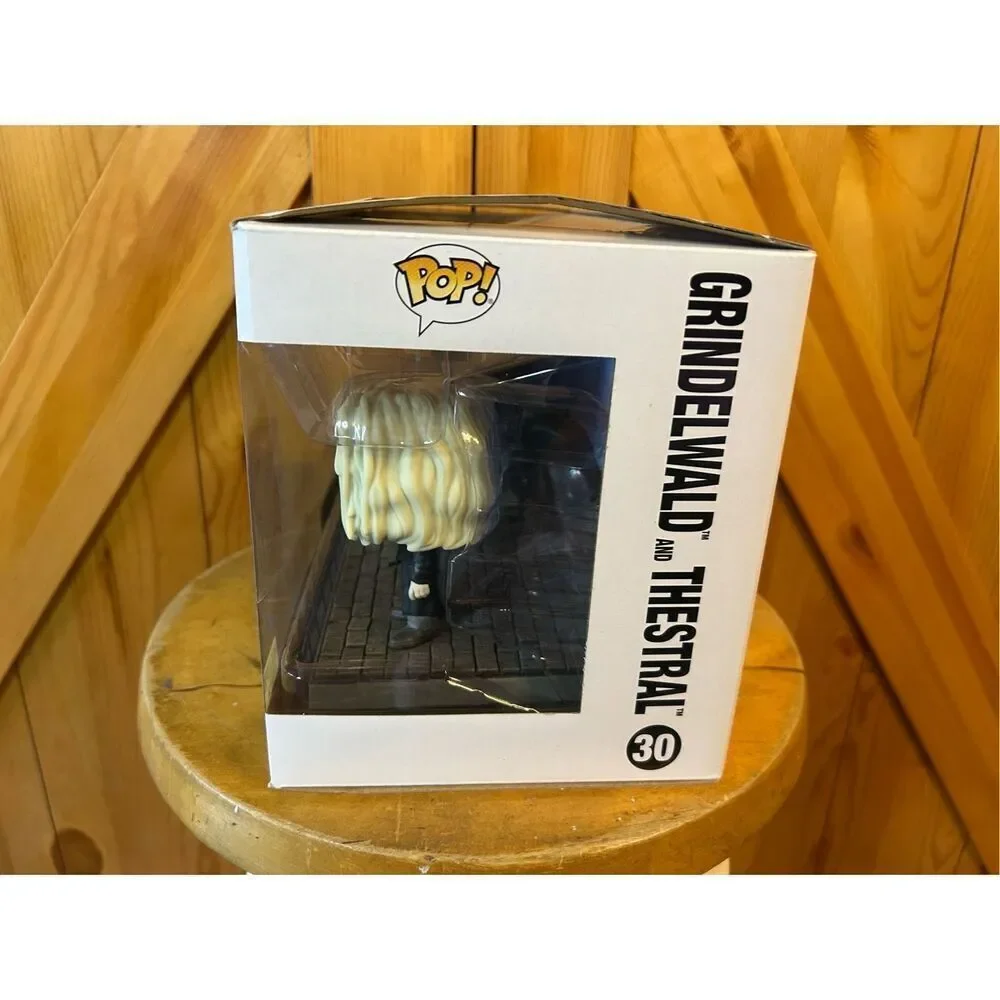 Funko Pop! Fantastic Beasts: Grindelwald and Thestral #30 (Movie Moments) (8790) - Picture 2 of 8